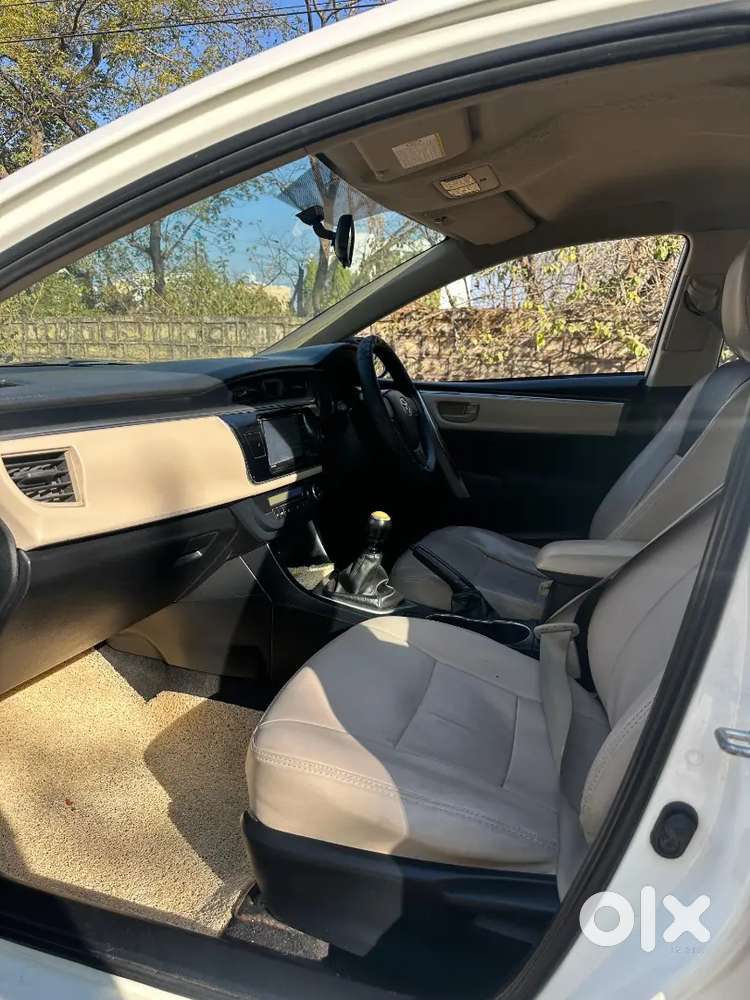 Toyota Corolla Altis 2016 Diesel 54000 Km Driven