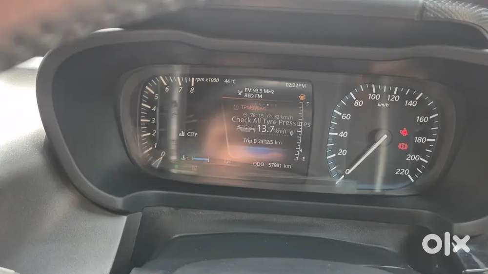 Tata Altroz Petrol 2022 Manual