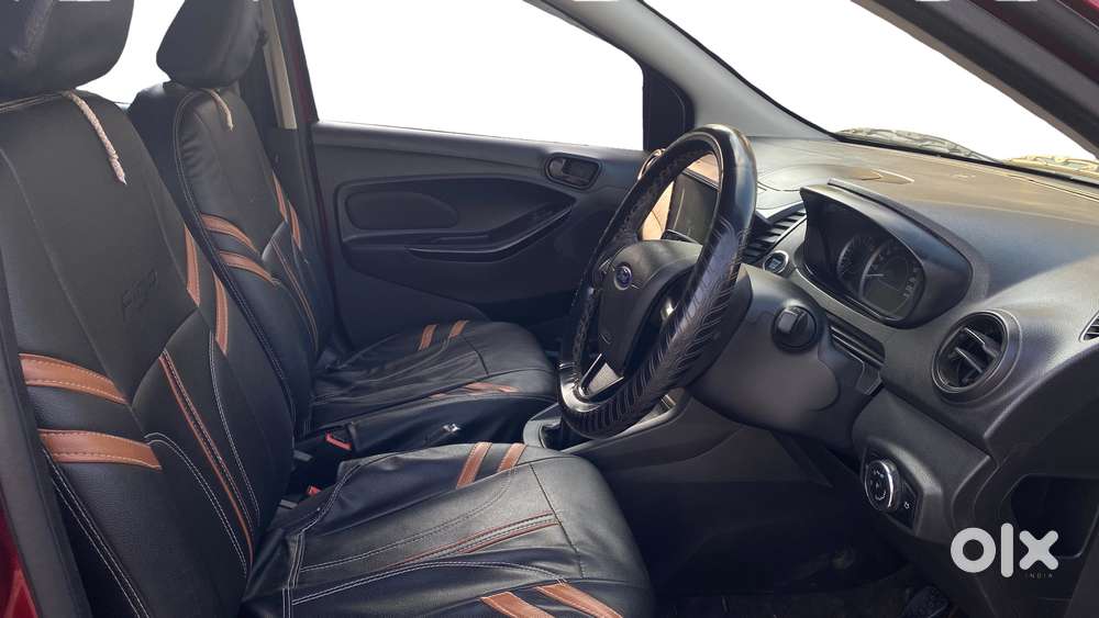 Ford Figo 2012-2015 Petrol Titanium, 2020, Petrol