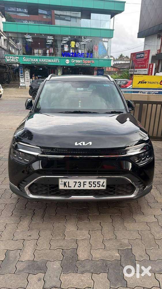 Kia Carens 2015 Petrol