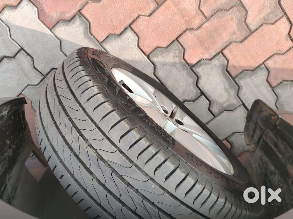 Skoda Kushaq, 2022, Petrol