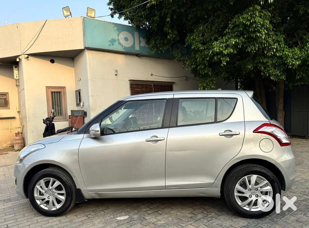 Maruti Suzuki Swift Zxi, 2013, Petrol