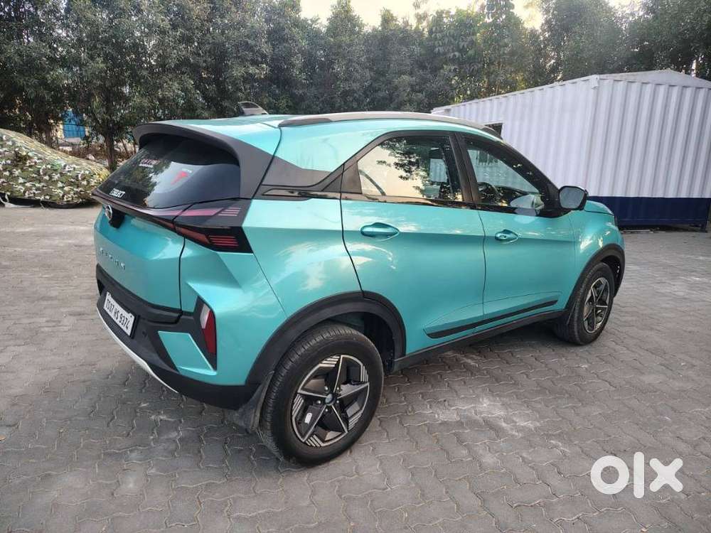 Tata Nexon Creative Plus S 1.2 Revotron Petrol 6 Mt, 2023, Petrol