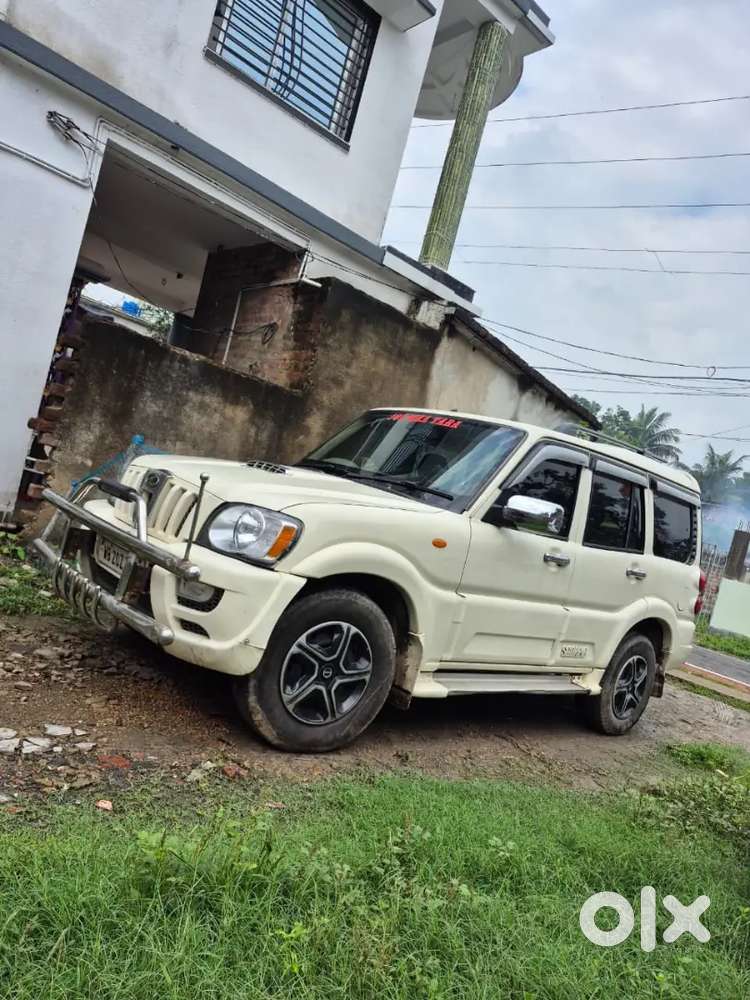 Mahindra Scorpio 2011