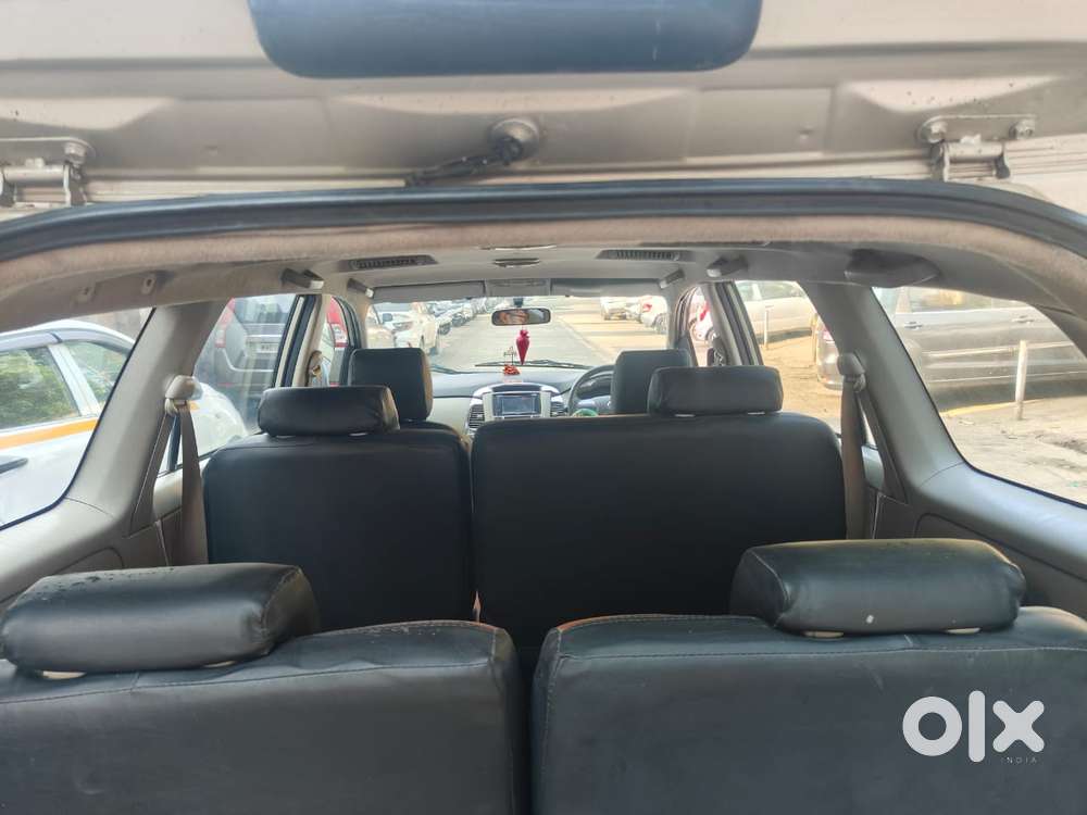 Toyota Innova 2.5 G (diesel) 8 Seater, 2014, Diesel