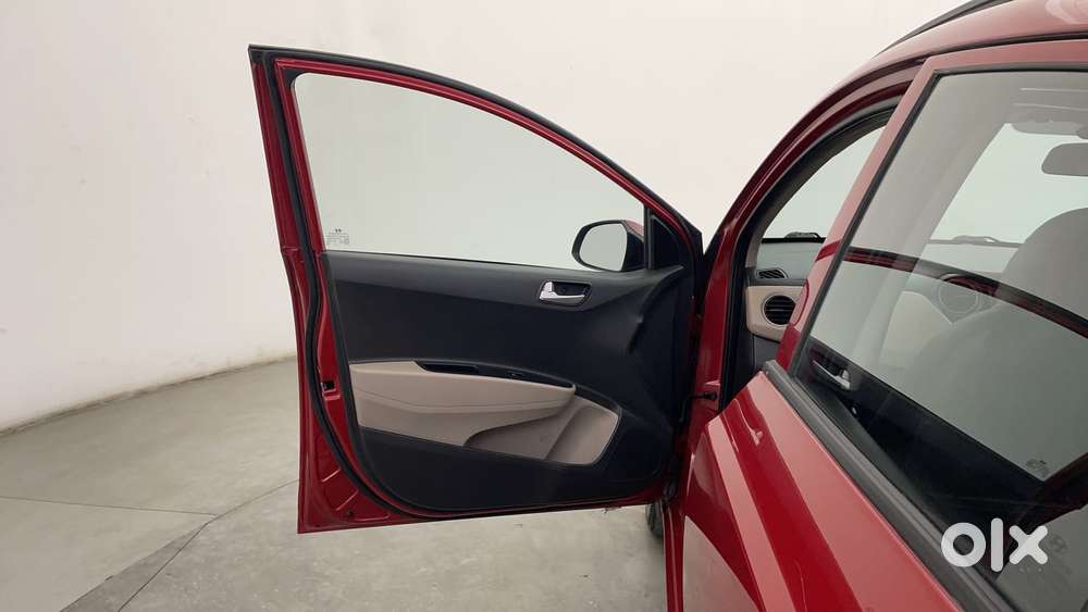 Hyundai Grand I10 [2017-2020] 1.2 Kappa Vtvt Sportz At, 2018, Petrol