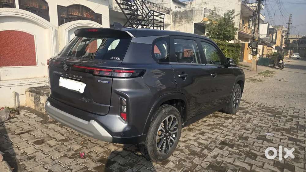 Maruti Suzuki Grand Vitara 2023 Petrol Good Condition
