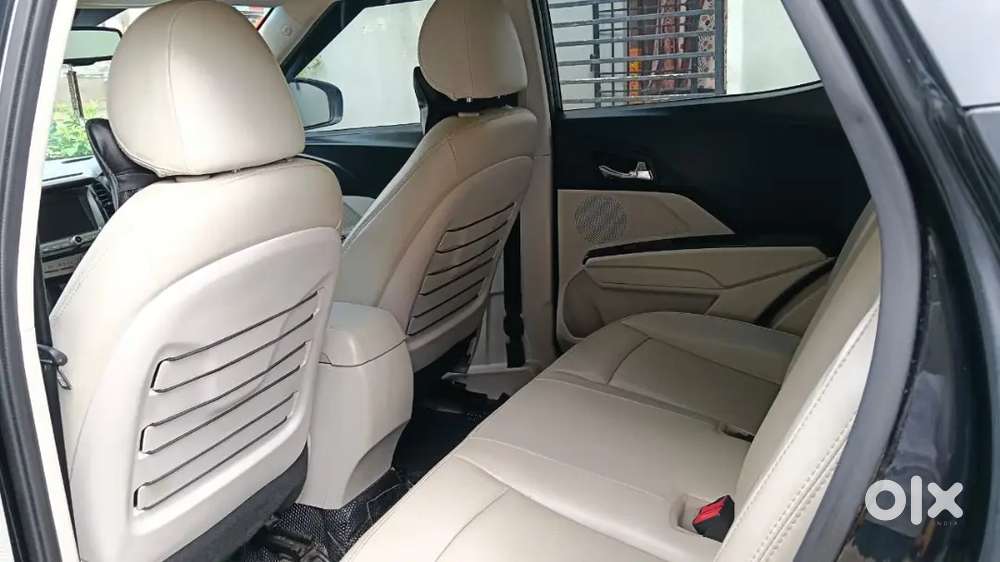 2021 Mahindra Xuv300 Top-end Diesel | 1st Owner