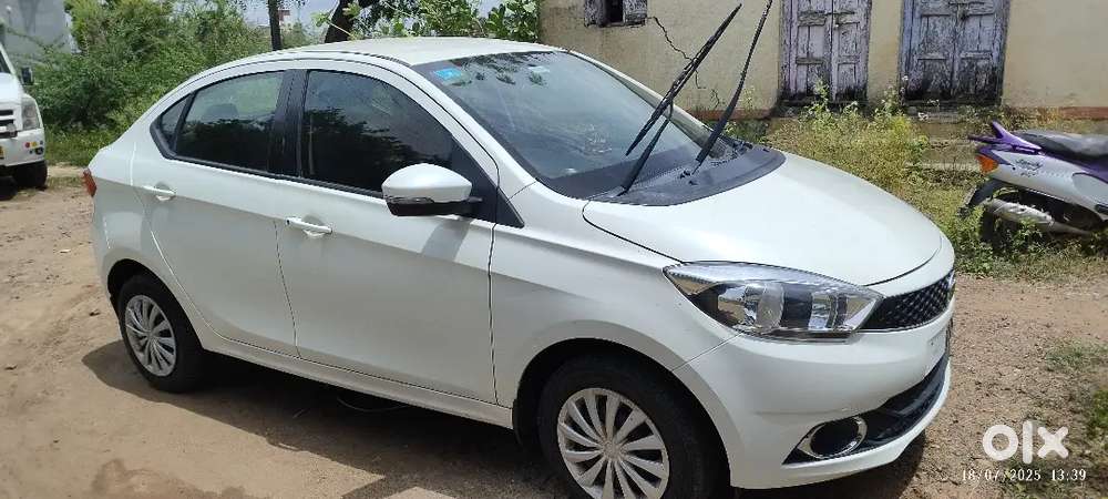 Office Used Car Bank Manager Car
Just Take And Drive With Good Mileage