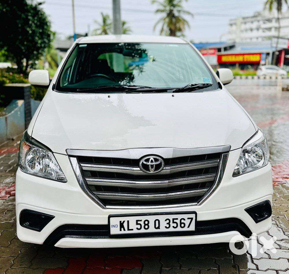 Toyota Innova 2.5 G (diesel) 7 Seater, 2015, Diesel