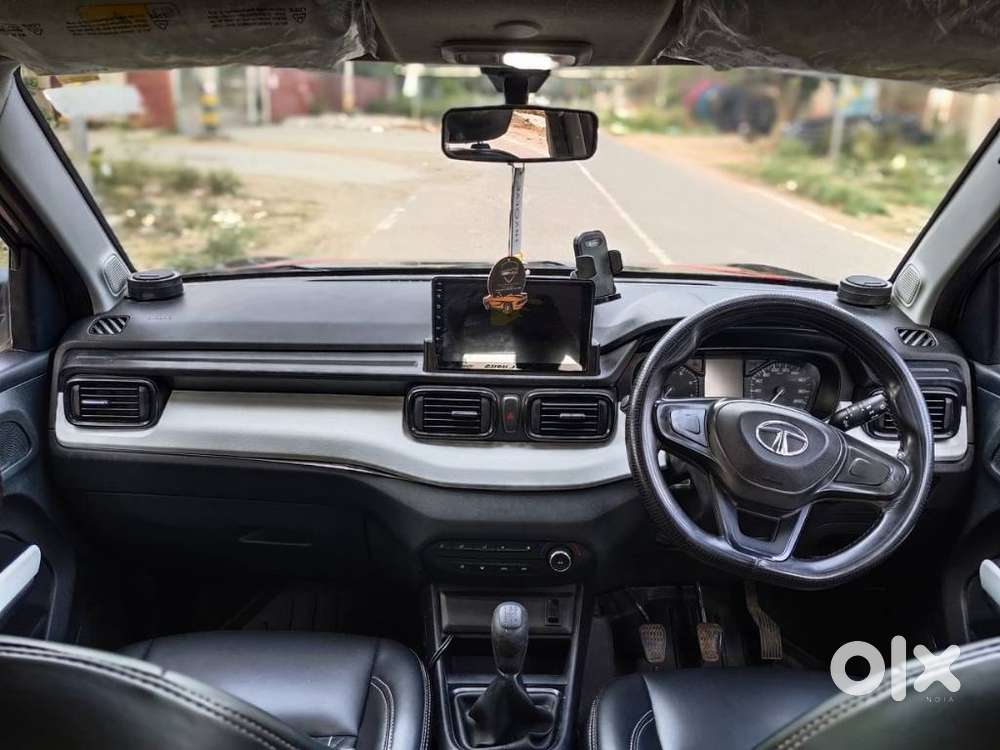 Tata Punch Pure, 2022, Petrol