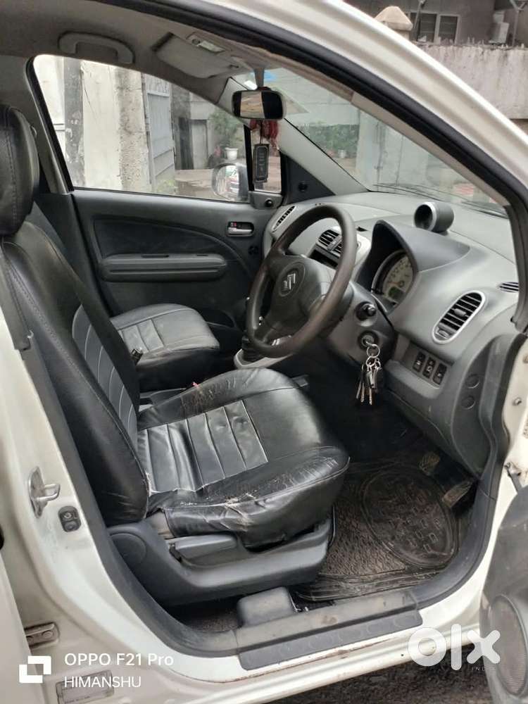Maruti Suzuki Ritz Vxi, 2011, Petrol