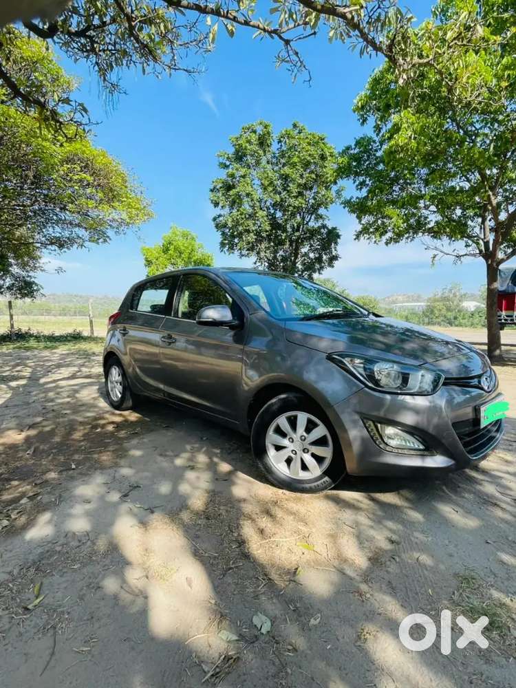 Hyundai 120 Sportz 2014 Petrol