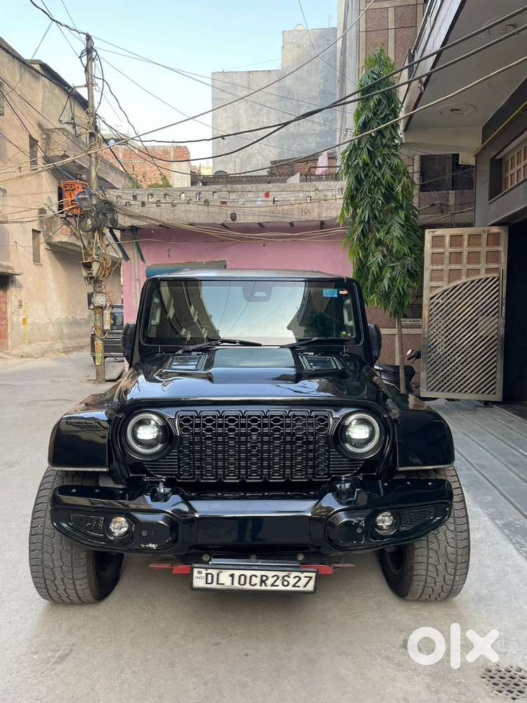 Mahindra Thar Roxx 2025