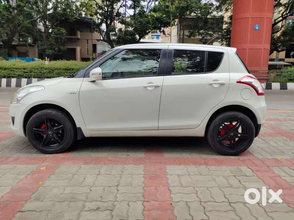 Maruti Suzuki Swift VXI, 2013, Petrol