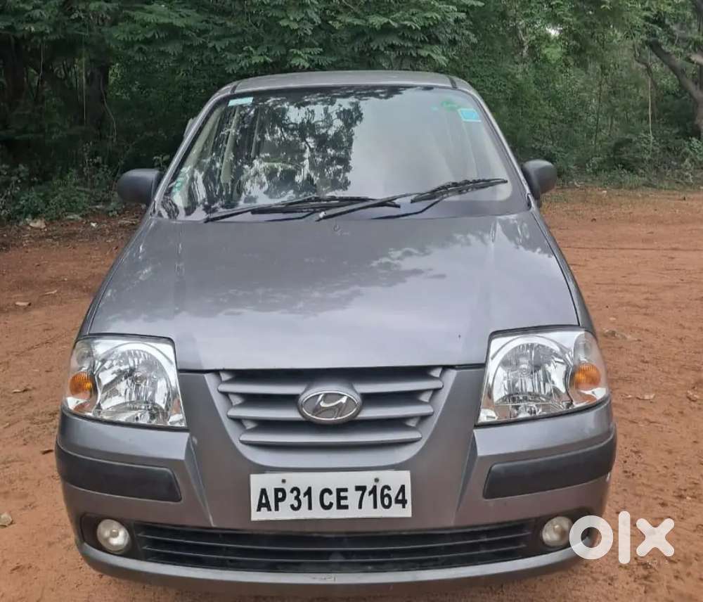 2013 Hyundai Santro Petrol And Lpg Car