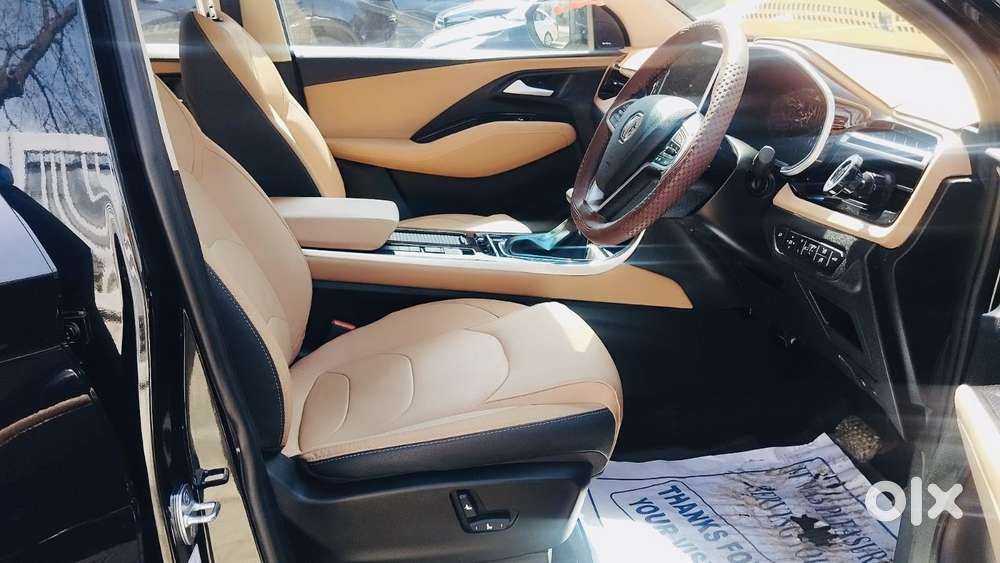 Mg Hector Plus Savvy Pro 1.5 Turbo Petrol Cvt 6 Str, 2025, Petrol