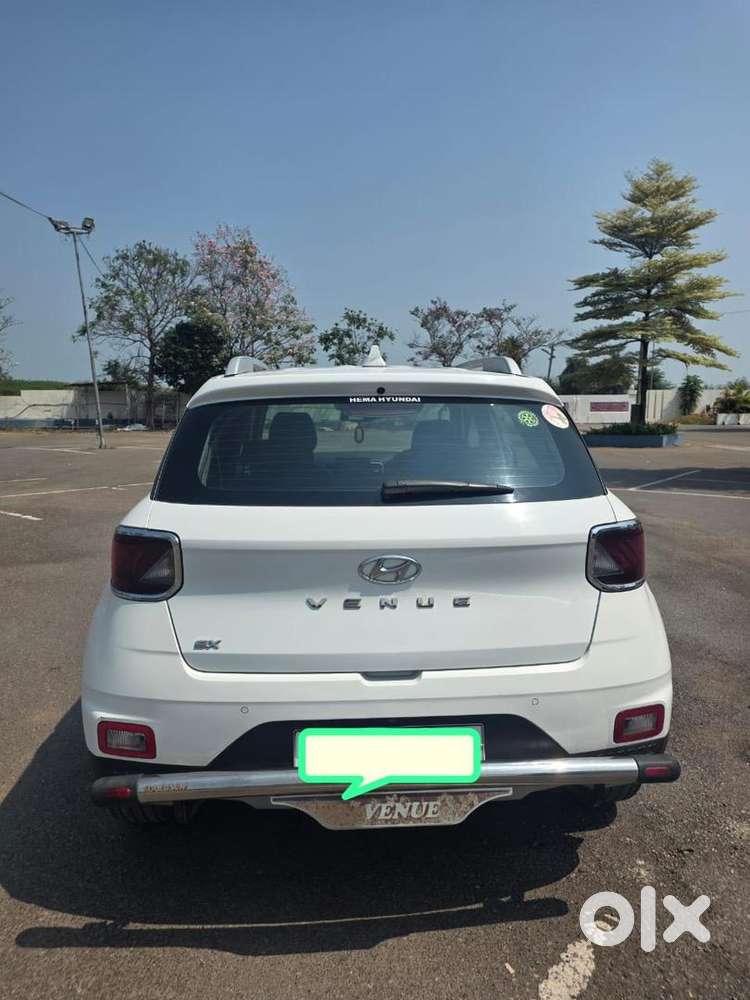 Hyundai Venue 2020 Diesel Well Maintained