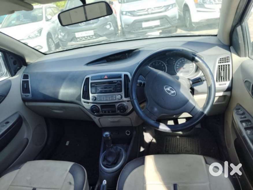 Hyundai I20 Magna 1.2 Mt, 2012, Petrol