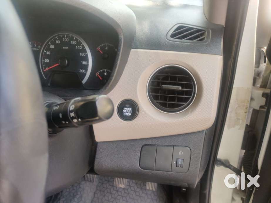 Hyundai Grand I10 Sportz 1.2 Kappa Vtvt, 2014, Petrol