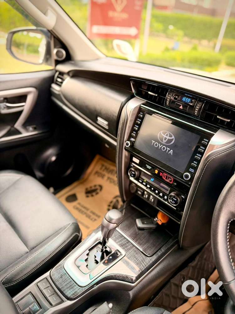 Toyota Fortuner, 2025