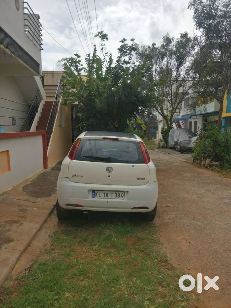 Mint Condition New Engine Only 33000 Kms!