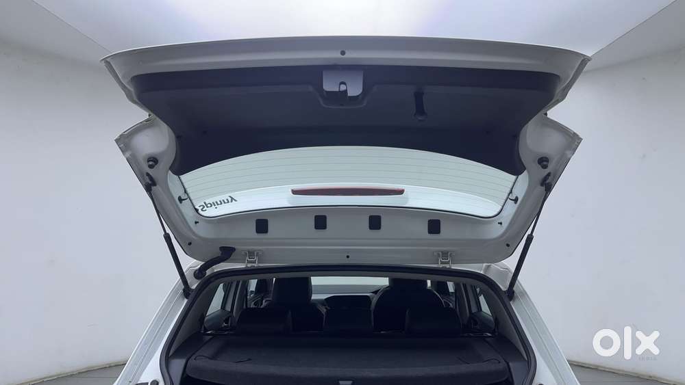 Volkswagen Taigun Topline 1.0 Tsi Mt (electric Seats), 2022, Petrol