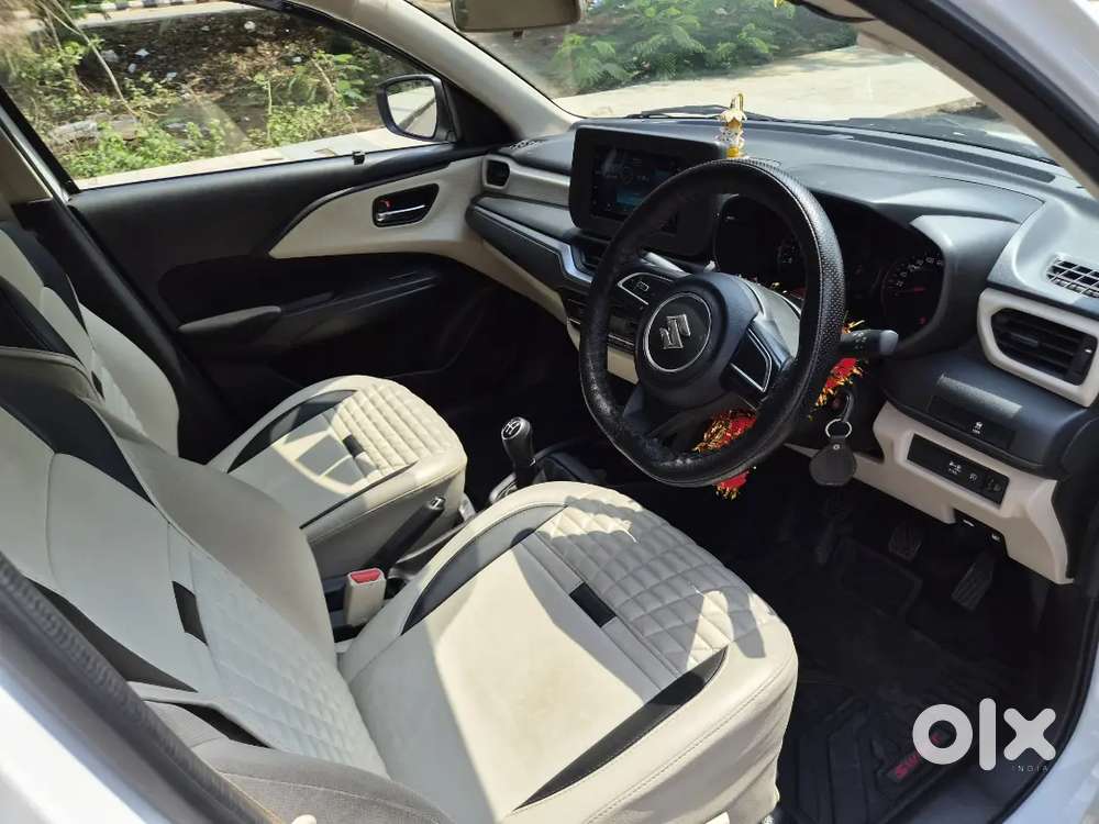 Maruti Suzuki Dzire 2025 Cng & Petrol 22500 Km Driven