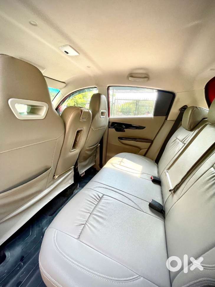Mahindra Kuv 100 2016-2017 Mfalcon G80 K6 Plus, 2016, Petrol