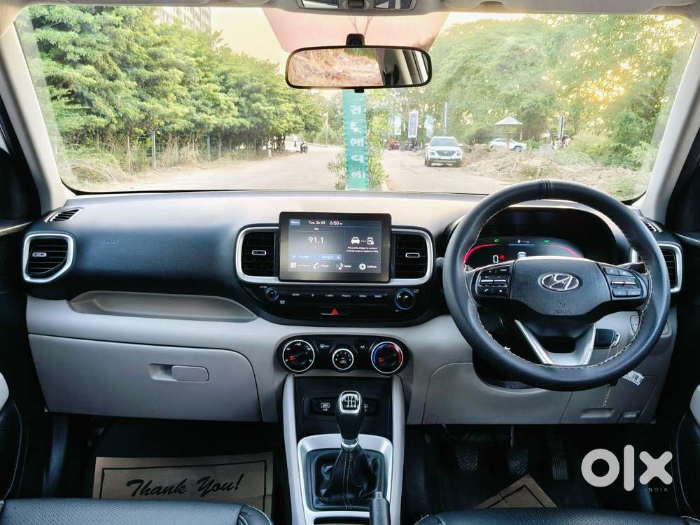 Hyundai Venue S (o) 1.0 Turbo Mt, 2024, Petrol