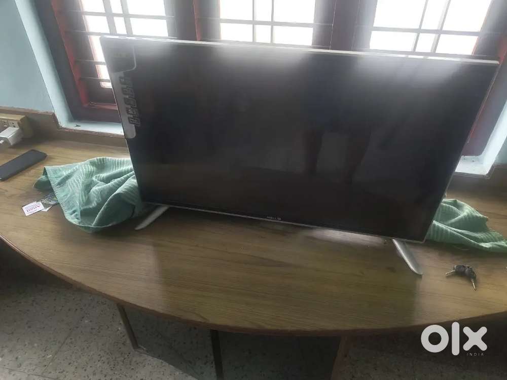 Ibell b LED Television