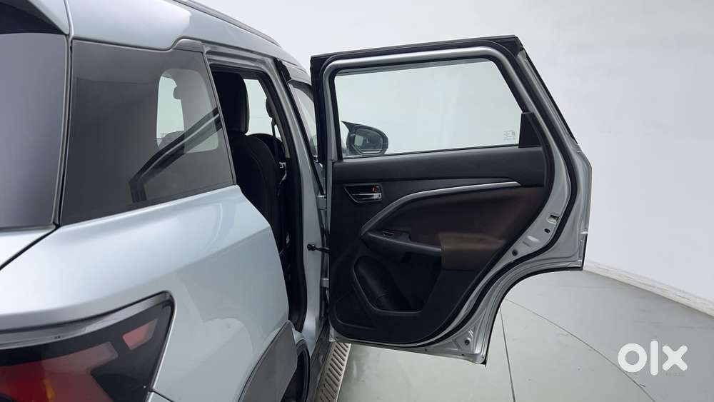 Maruti Suzuki Vitara Brezza 1.5 Zxi, 2023, Petrol
