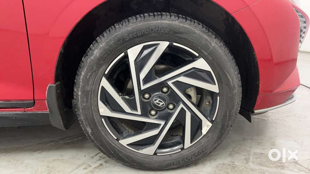 Hyundai New I20 1.2 Asta (o) Ivt, 2025, Petrol