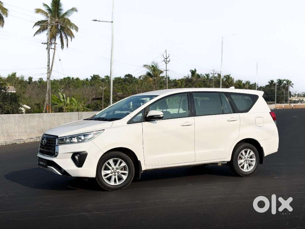 Toyota Innova Crysta