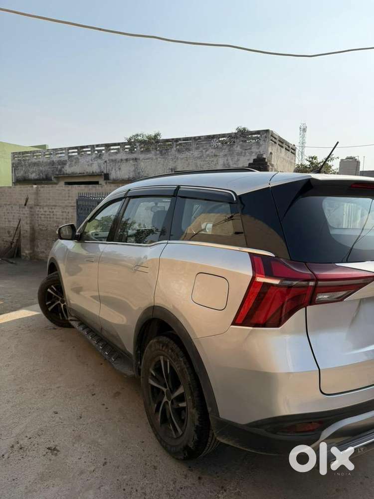 Mahindra  Genuine Alloys , Music System Upgraded