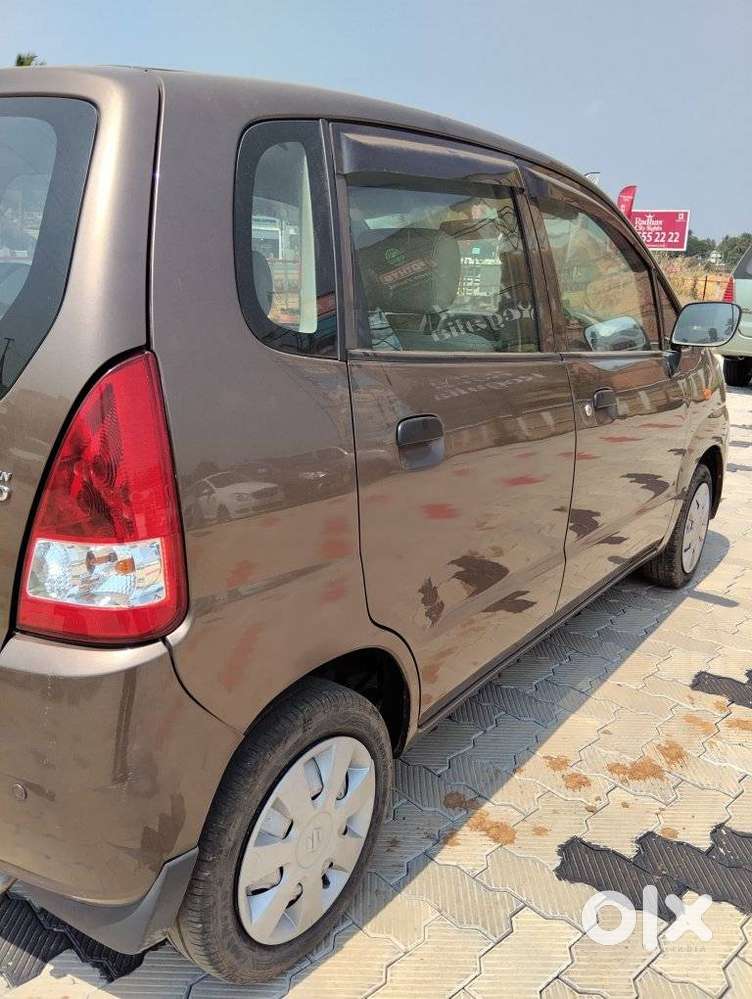 Maruti Suzuki Zen Estilo Lxi Bs Iv, 2013, Petrol