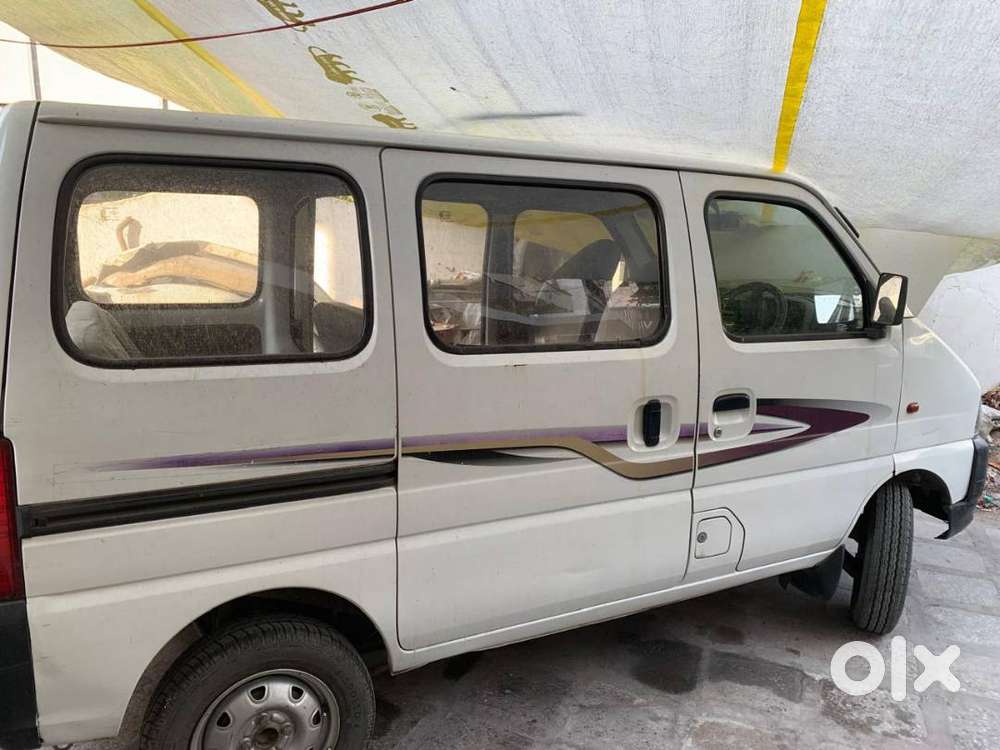 Maruti Suzuki Eeco 2010 Petrol Well Maintained