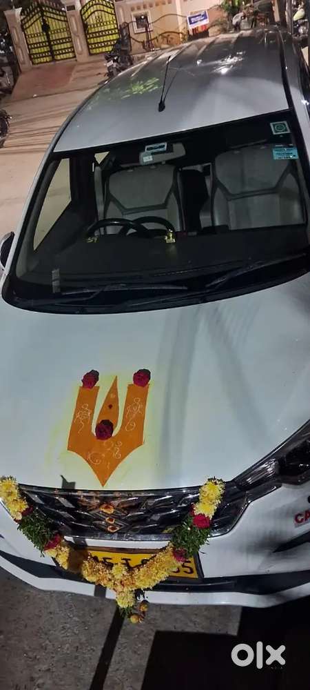 Maruti Suzuki Ertiga Vxi Petrol 2024