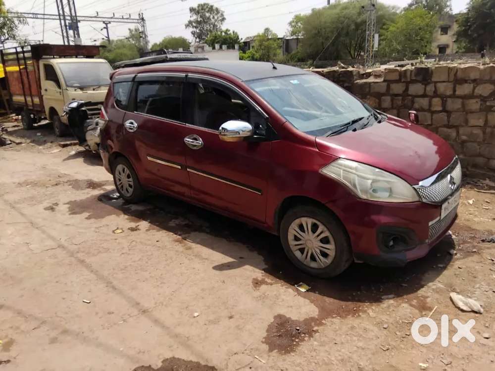 Maruti Suzuki Ertiga  Cng +petrol