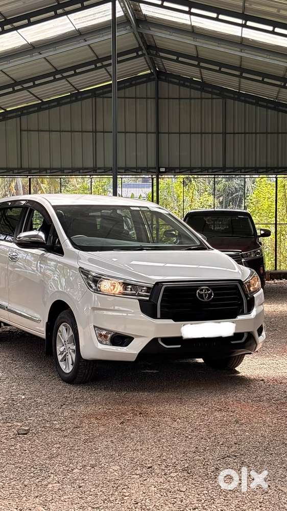 Toyota Innova Crysta 2.4 Gx Limited Edition 7 Str, 2023, Diesel