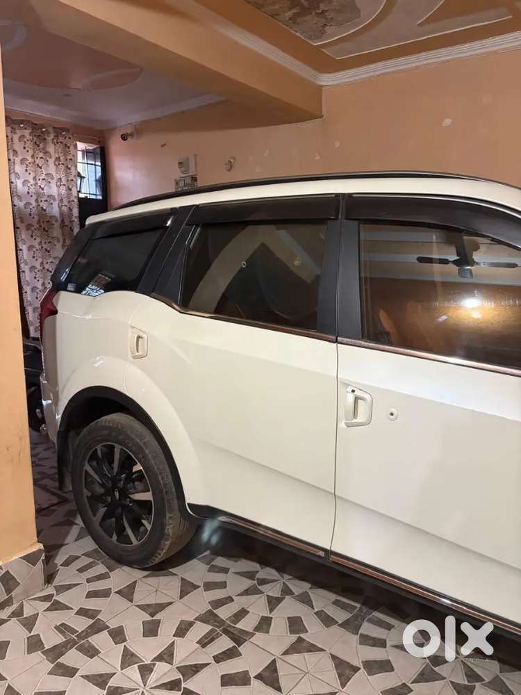 Mahindra Xuv500 2020 Diesel 44800 Km Driven