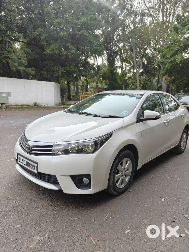 Toyota Corolla Altis 1.8 G Cvt, 2017, Petrol