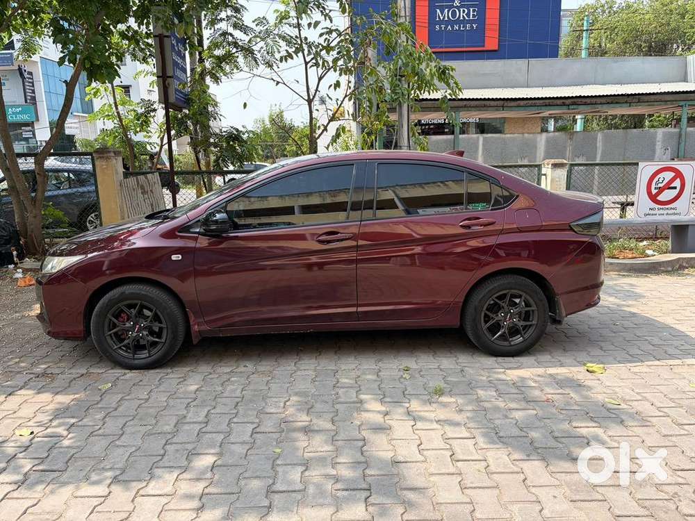 Honda City 2016 Diesel Well Maintained