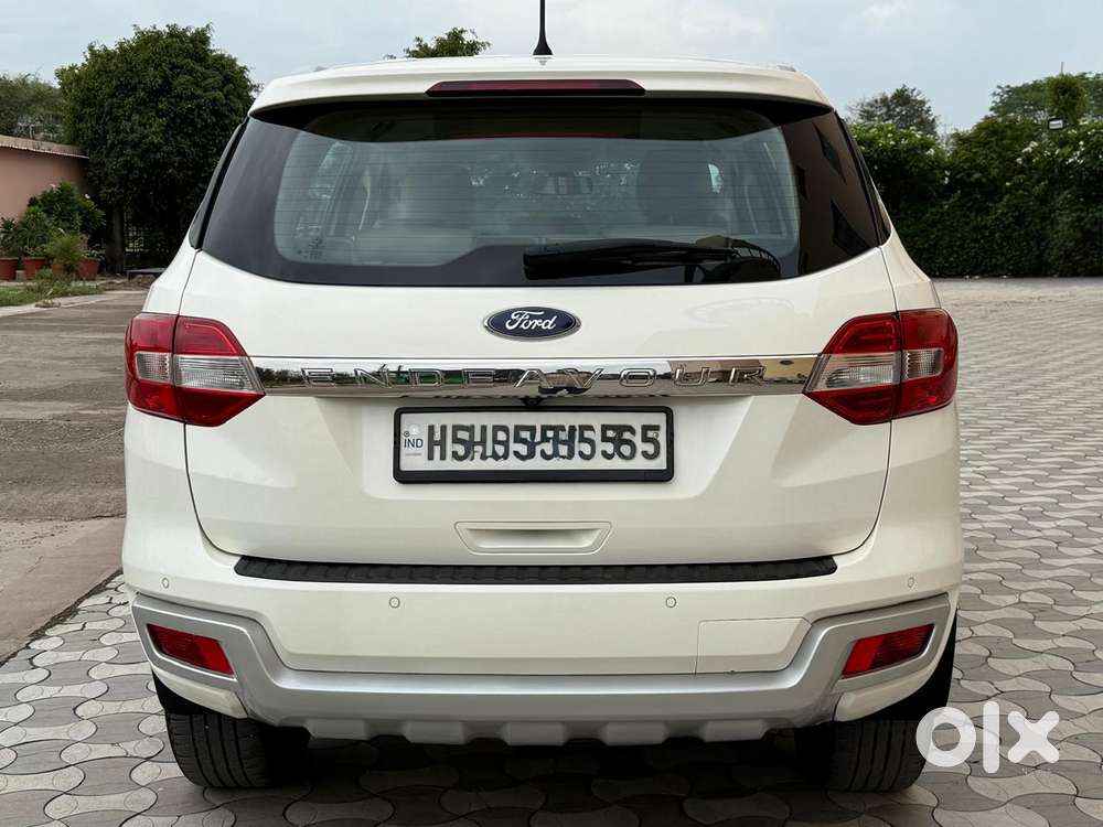 Ford Endeavour 2.2 Trend At 4x2, 2016, Diesel