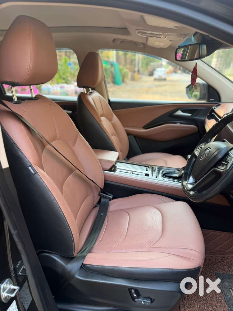 Mg Hector Plus Savvy Pro 1.5 Turbo Petrol Cvt 6 Str, 2023, Petrol