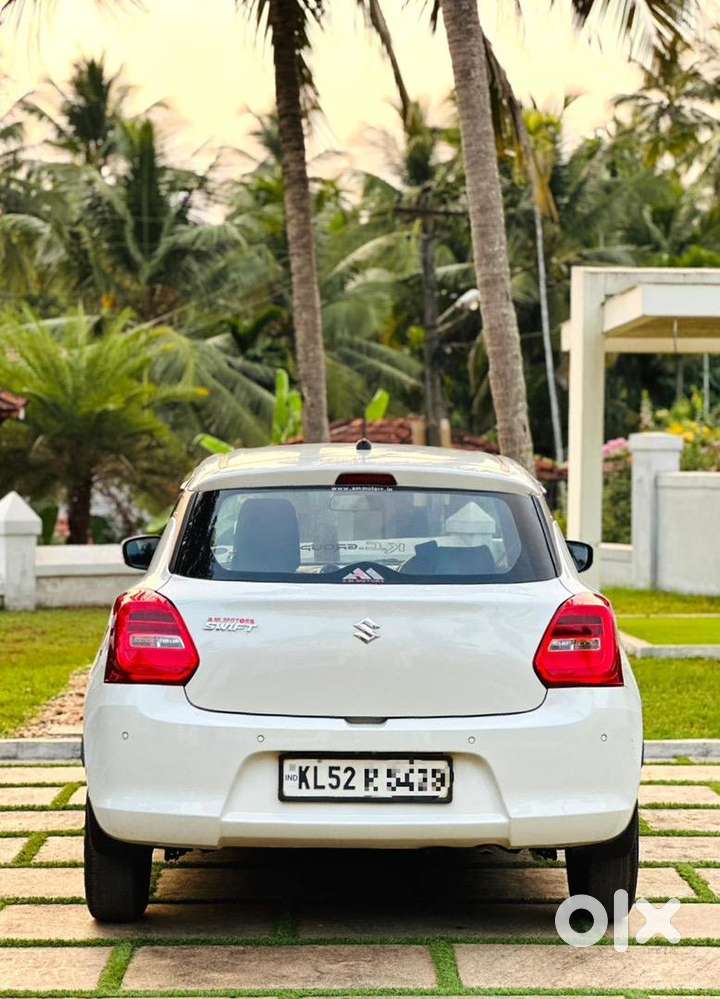 Maruti Suzuki Swift Vxi 2021