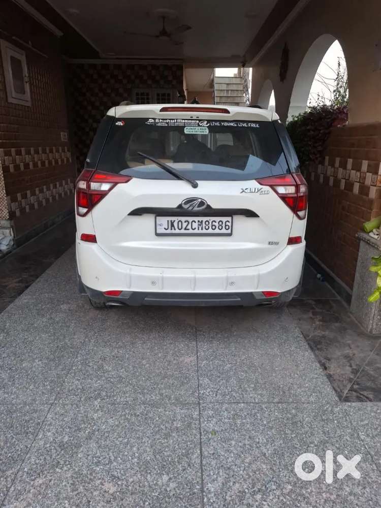Mahindra Xuv500 2020 Diesel 75000 Km Driven