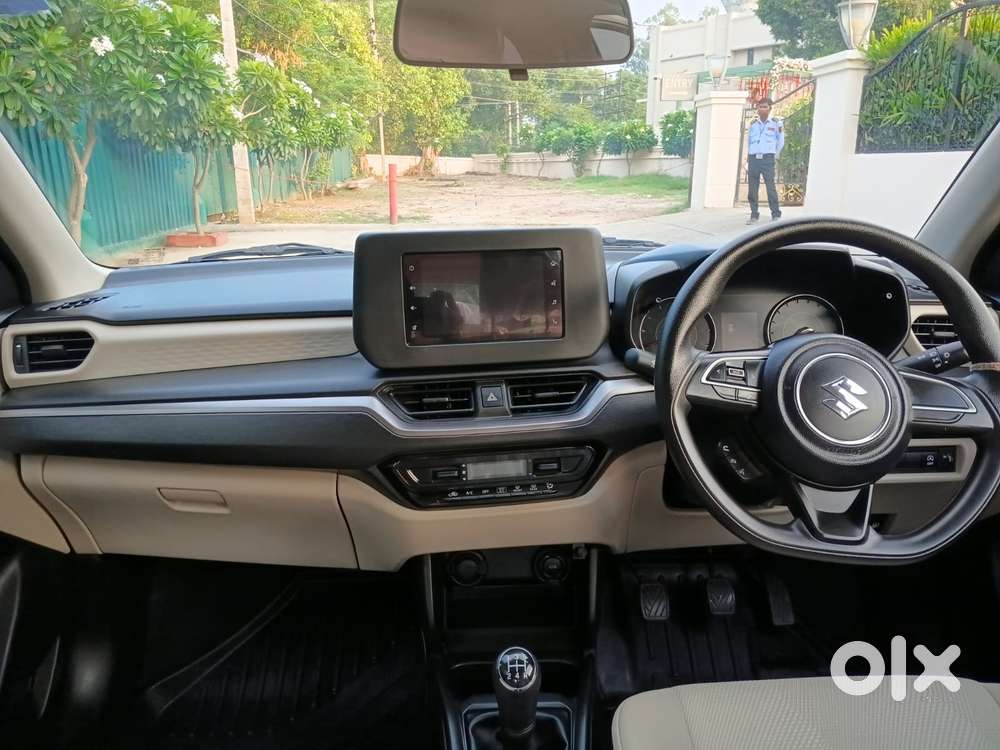 Maruti Suzuki Dzire 1.2 Vxi, 2025, Petrol