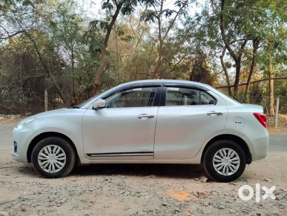 Maruti Suzuki Dzire 1.2 Vxi, 2018, Petrol