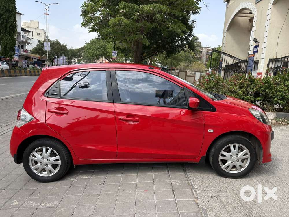 Honda Brio 2011-2013 V Mt, 2012, Petrol